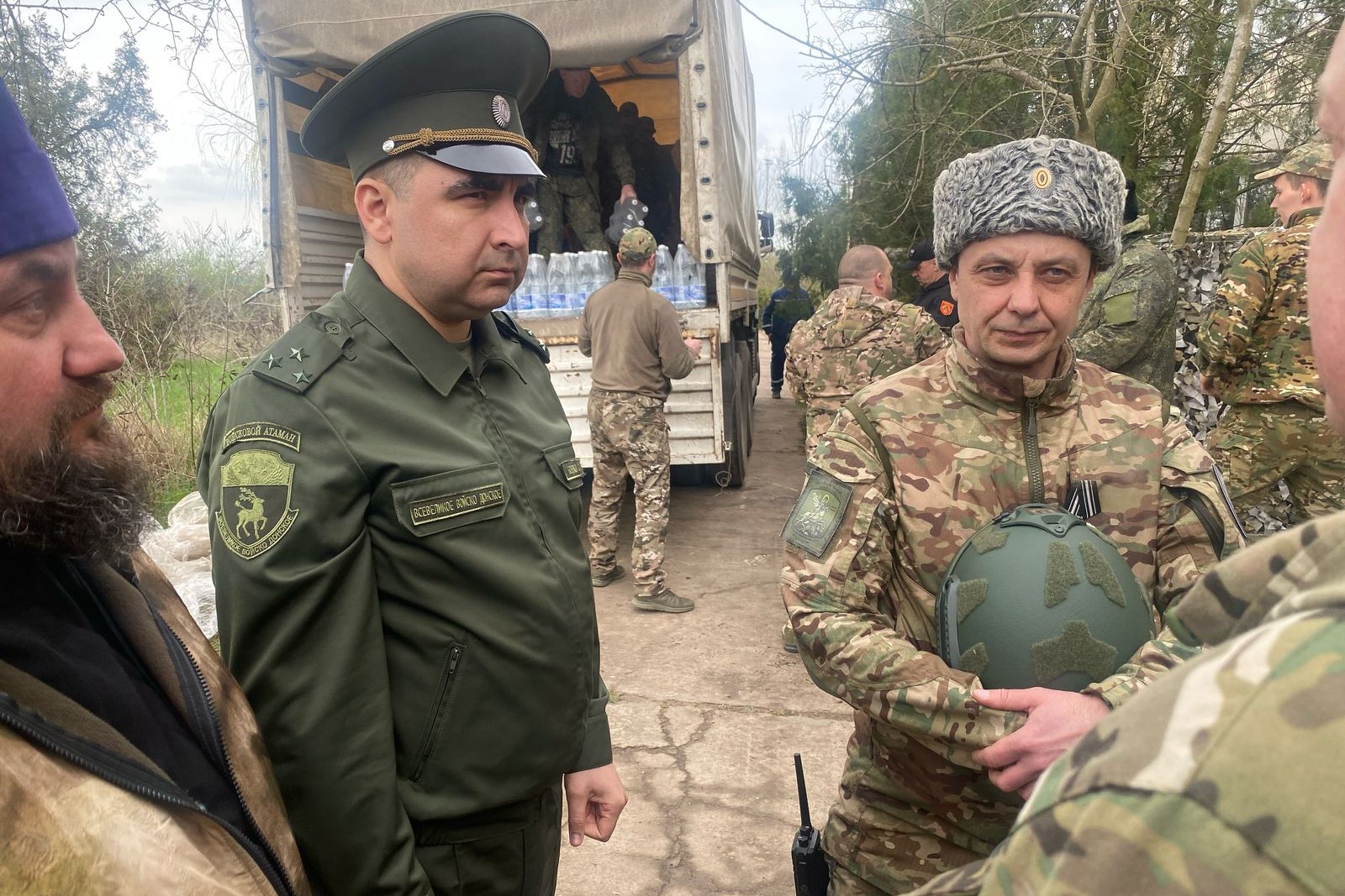 Очередная партия военно-технической помощи от правительства области и Всевеликого войска Донского доставлена казаками добровольцам бригады «Дон»