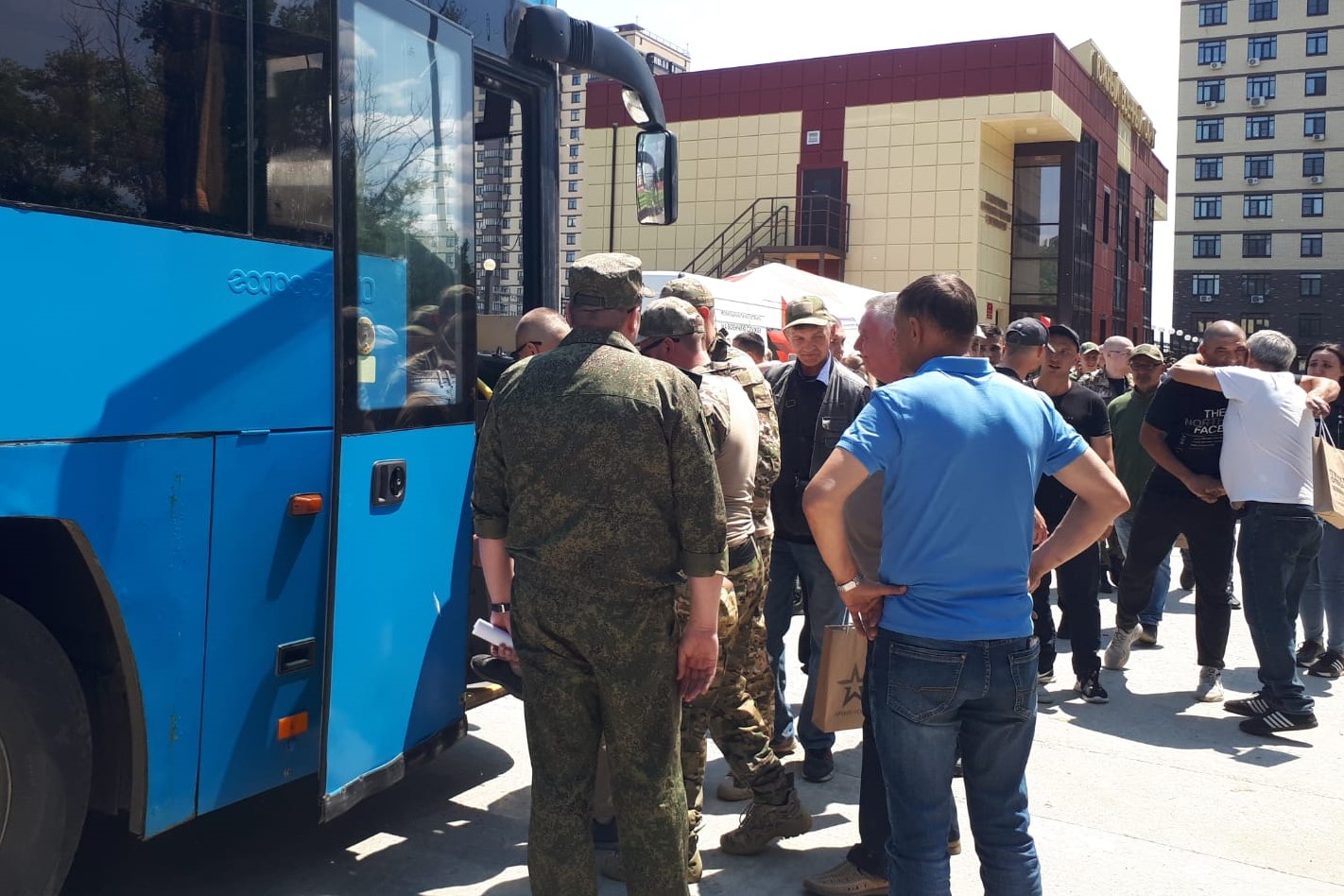 В Ростовской области завершается комплектование именных воинских подразделений