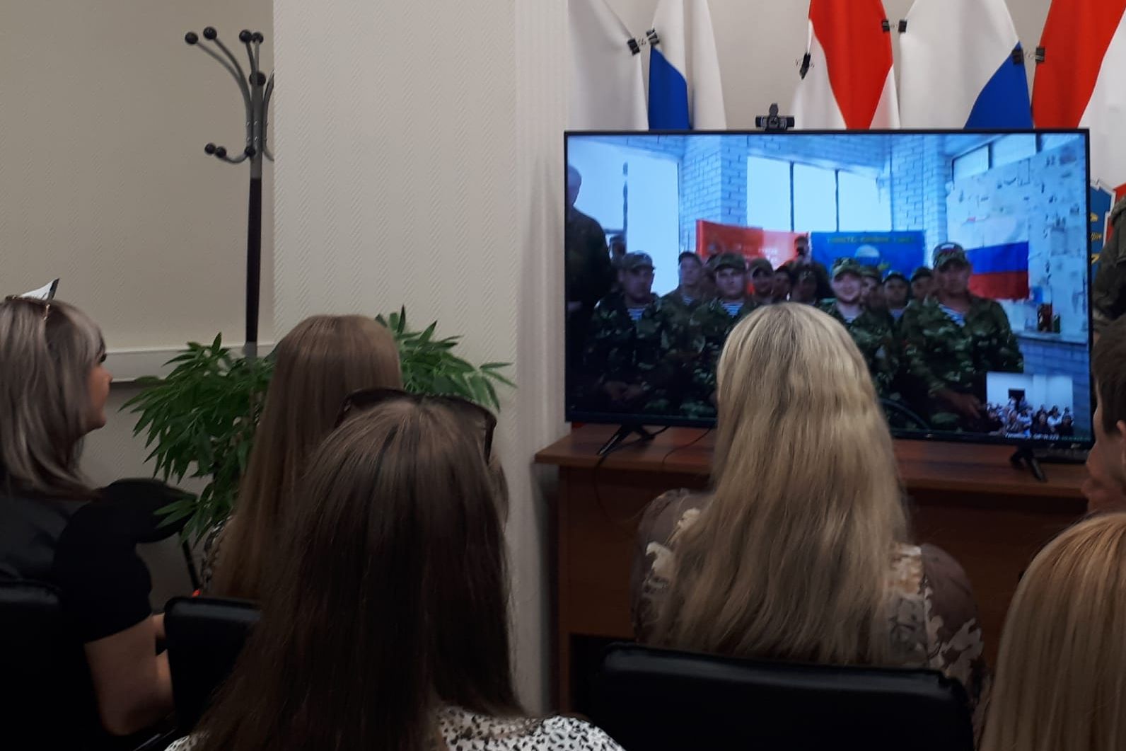 Правительством Ростовской области и Минобороны РФ организован телемост с участниками СВО и их близкими