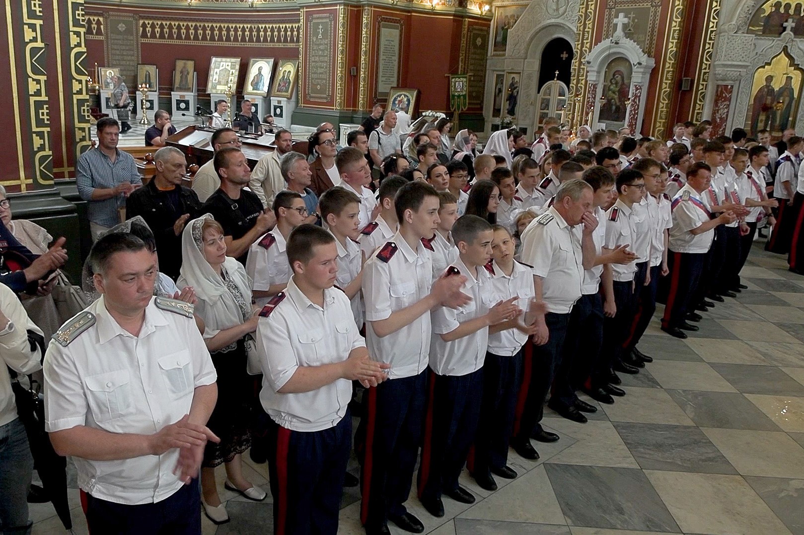 Донской императора Александра III казачий кадетский корпус к окончанию учебного года получил памятный подарок от бойцов СВО