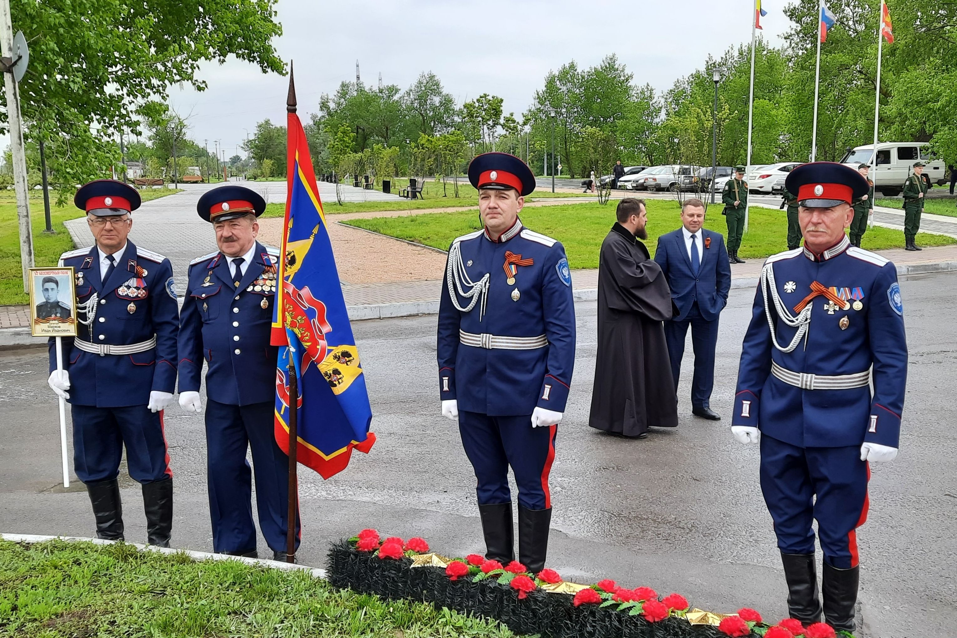 Памятный знак «Населенный пункт воинской доблести» открыт в станице Старочеркасской