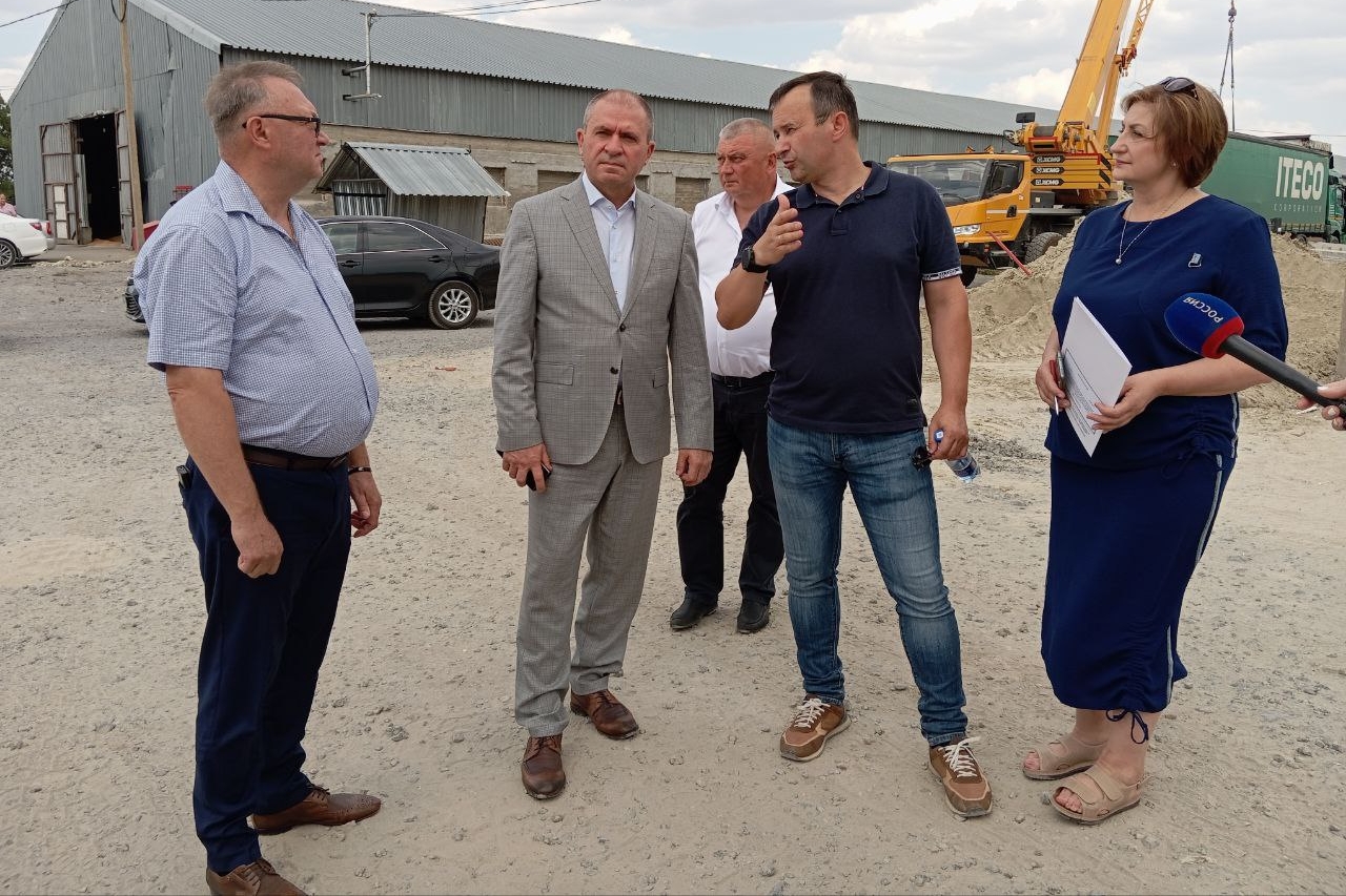 В Неклиновском районе строится новый маслоэкстракционный завод