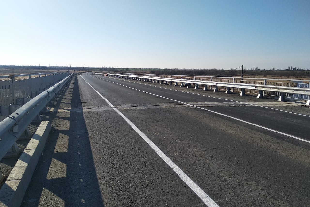 В Азовском районе на 95% завершен капитальный ремонт моста на автодороге Азов – Ейск