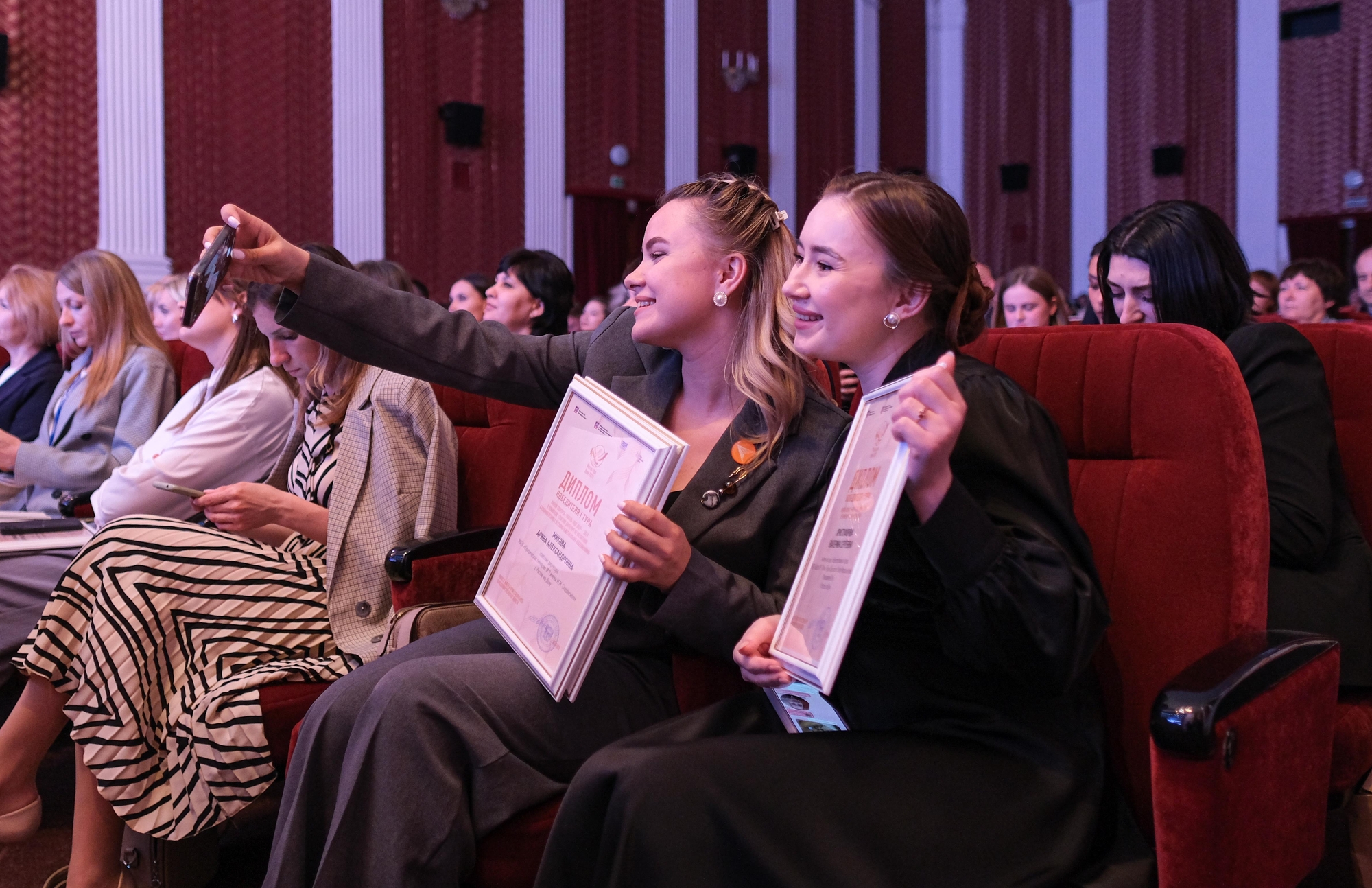 Подведены промежуточные итоги финала конкурса «Учитель года Дона»