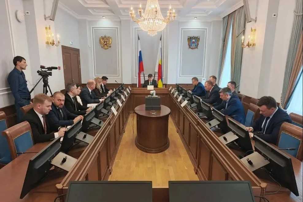 В Ростовской области реализуется комплексный подход к трудоустройству ветеранов СВО