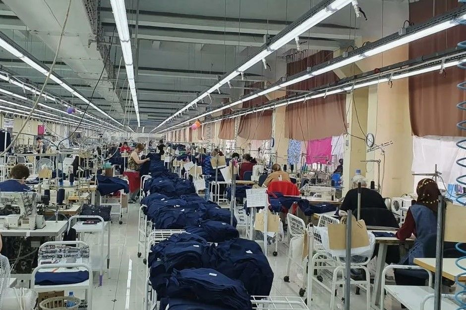 «Глория Джинс» сохранит две фабрики в Ростовской области
