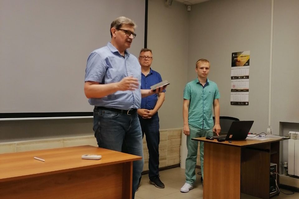 В ростовской компании по производству автомобильных и вагонных весов подвели промежуточные итоги реализации нацпроекта